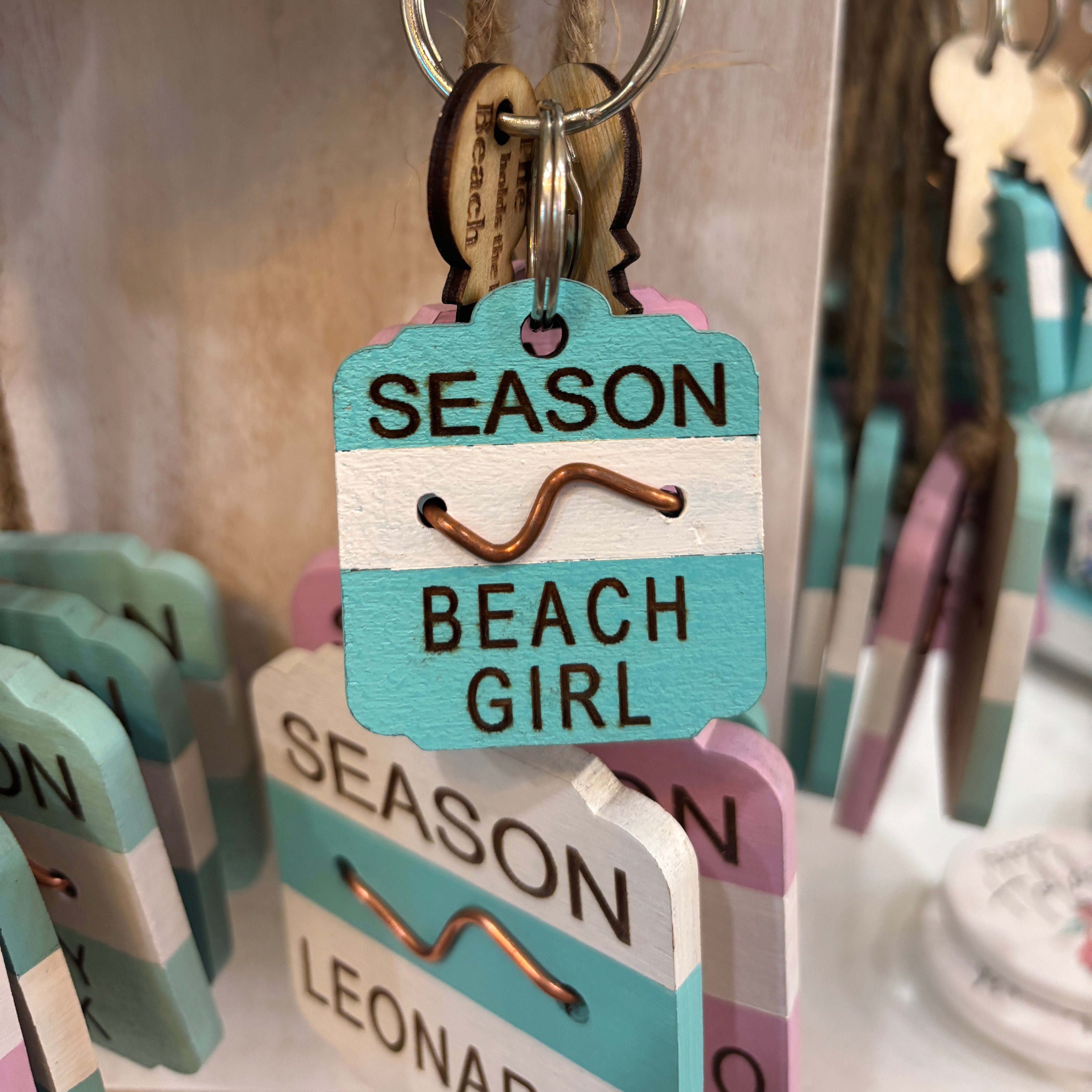 Shore Town Key Chain - Beach Girl